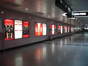 河南拉布燈箱:在室內安裝拉布燈箱的流程