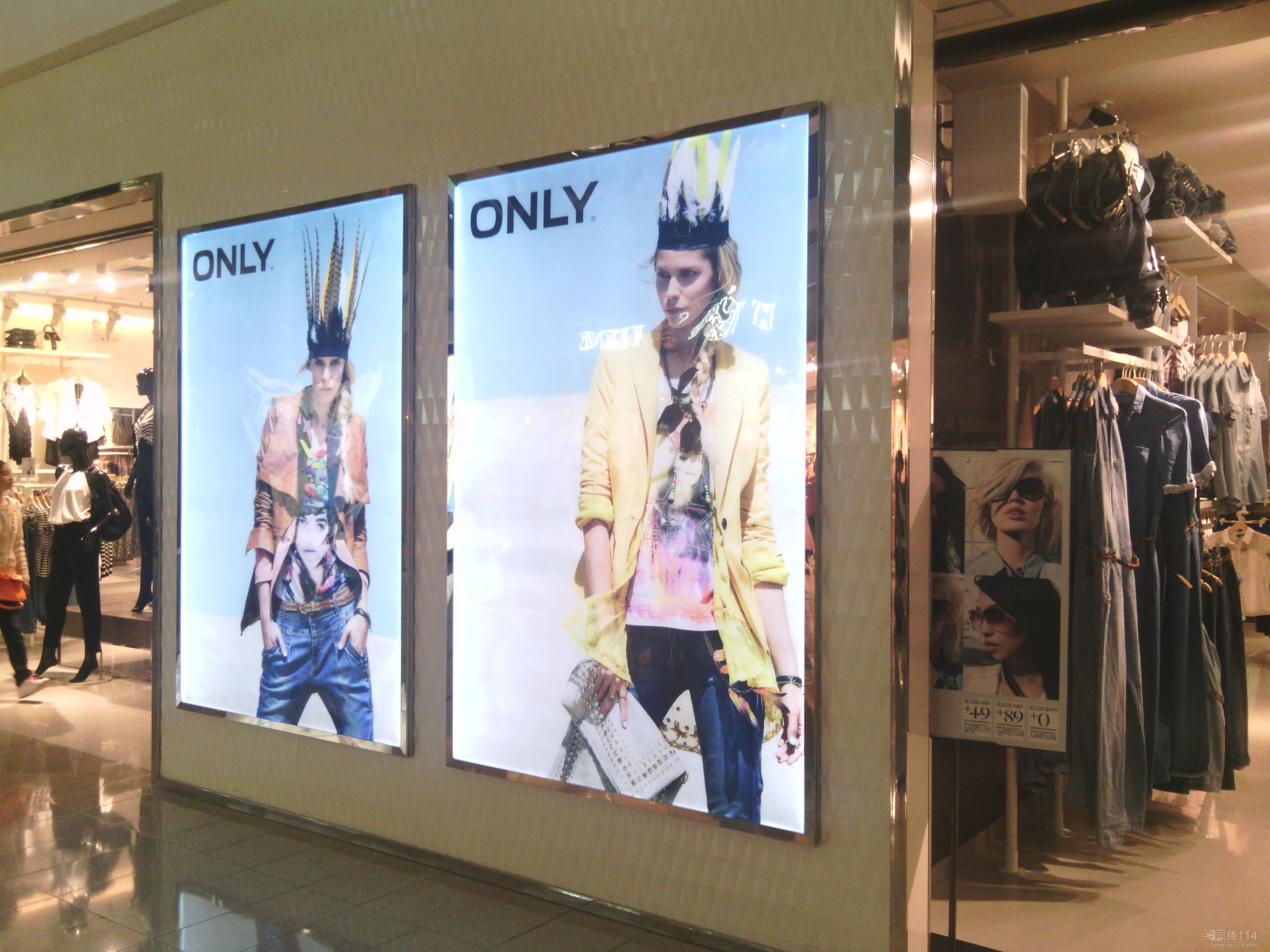 廣告燈箱也要節(jié)能環(huán)保才更實用。