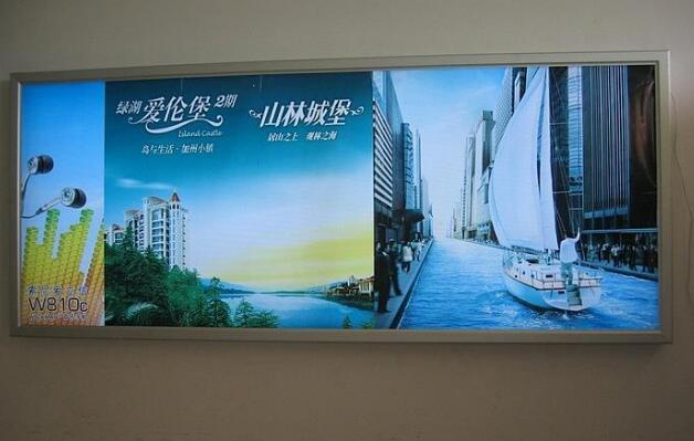 如何利用河南拉布燈箱來(lái)做好宣傳